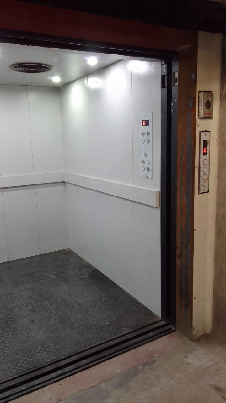 Elevator 1